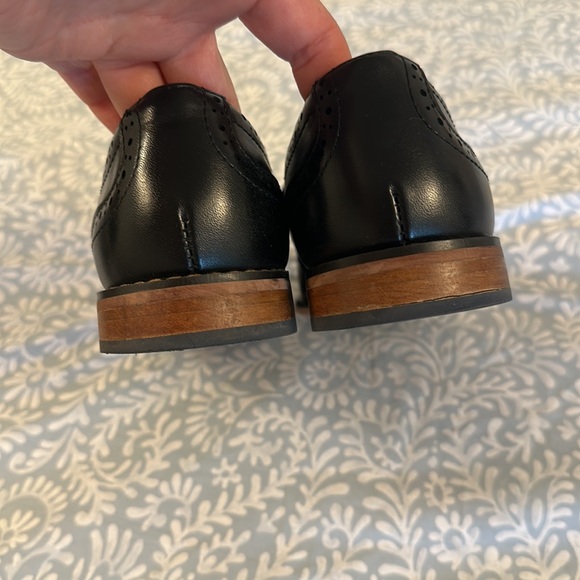 Size 2 formal boys dress shoes - Picture 6 of 6